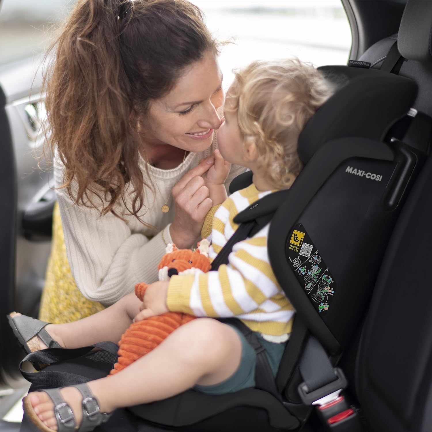 Maxi - Cosi Nomad Plus Reiseautositz 67–105 cm, Klappbar, Schwarz